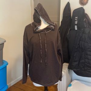 NWT Max Studio lightweight hoodie!  Brown is the new black!  💯😍😎
